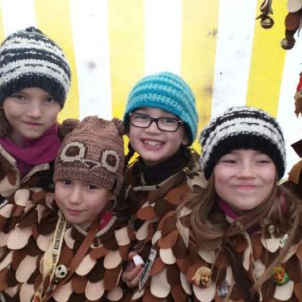 Jungeulen beim Umzug in Weissensberg bei Lindau am 24. Januar 2015