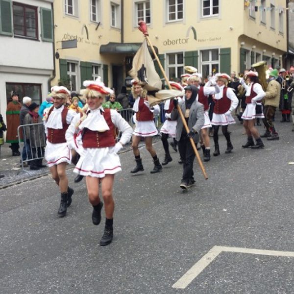 Unsere Männergarde beim Umzug in Ravensburg am 16. Februar 2015